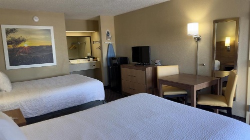 Days Inn By Wyndham Lexington/Columbia image 13