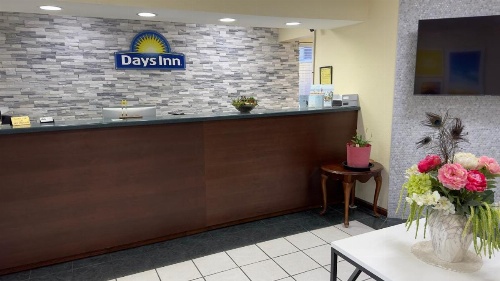 Days Inn By Wyndham Lexington/Columbia image 14